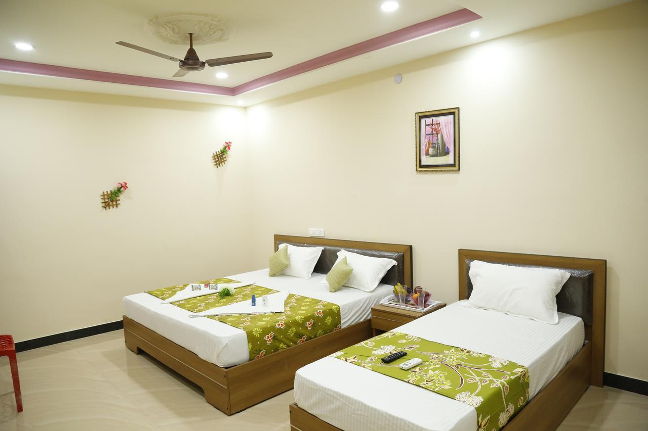 Hotel New Amirtham Inn Palani Exteriör bild