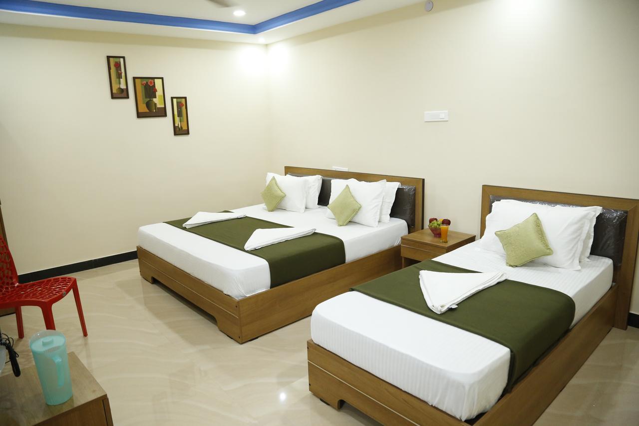Hotel New Amirtham Inn Palani Exteriör bild